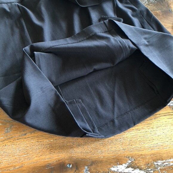 Adrienne Vittadini Women's Single Front Ruffle Gray Skirt Sz 12 - Picture 7 of 14